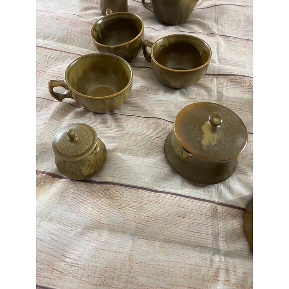New Zealand Pre Owned Vintage Pottery Tea Set - Full Set - Picture 5 of 9